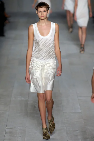 Look 29
